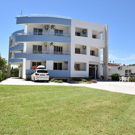 Apartments Fati & Flori Ulcinj Kültér fotó