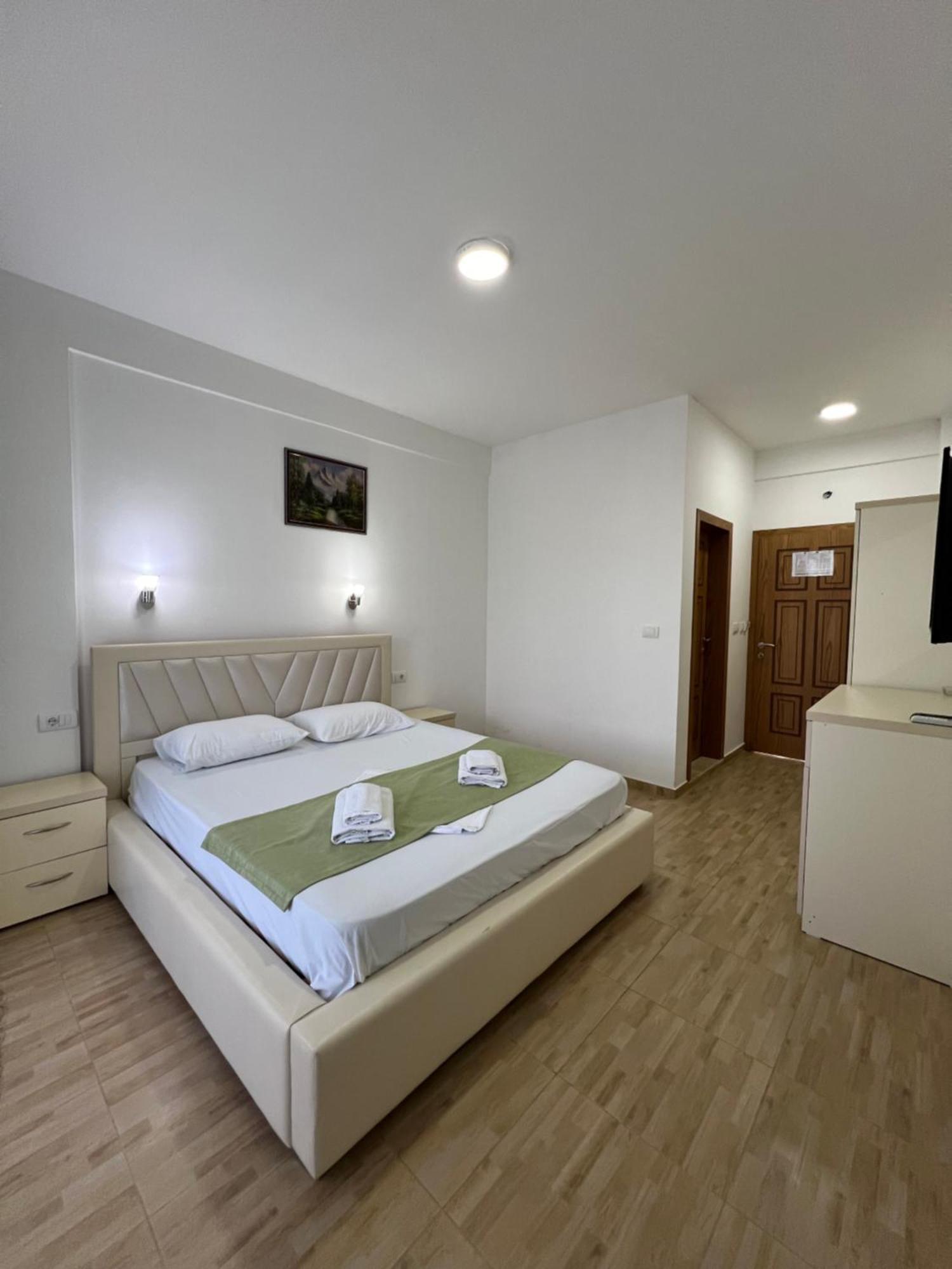 Apartments Fati & Flori Ulcinj Kültér fotó