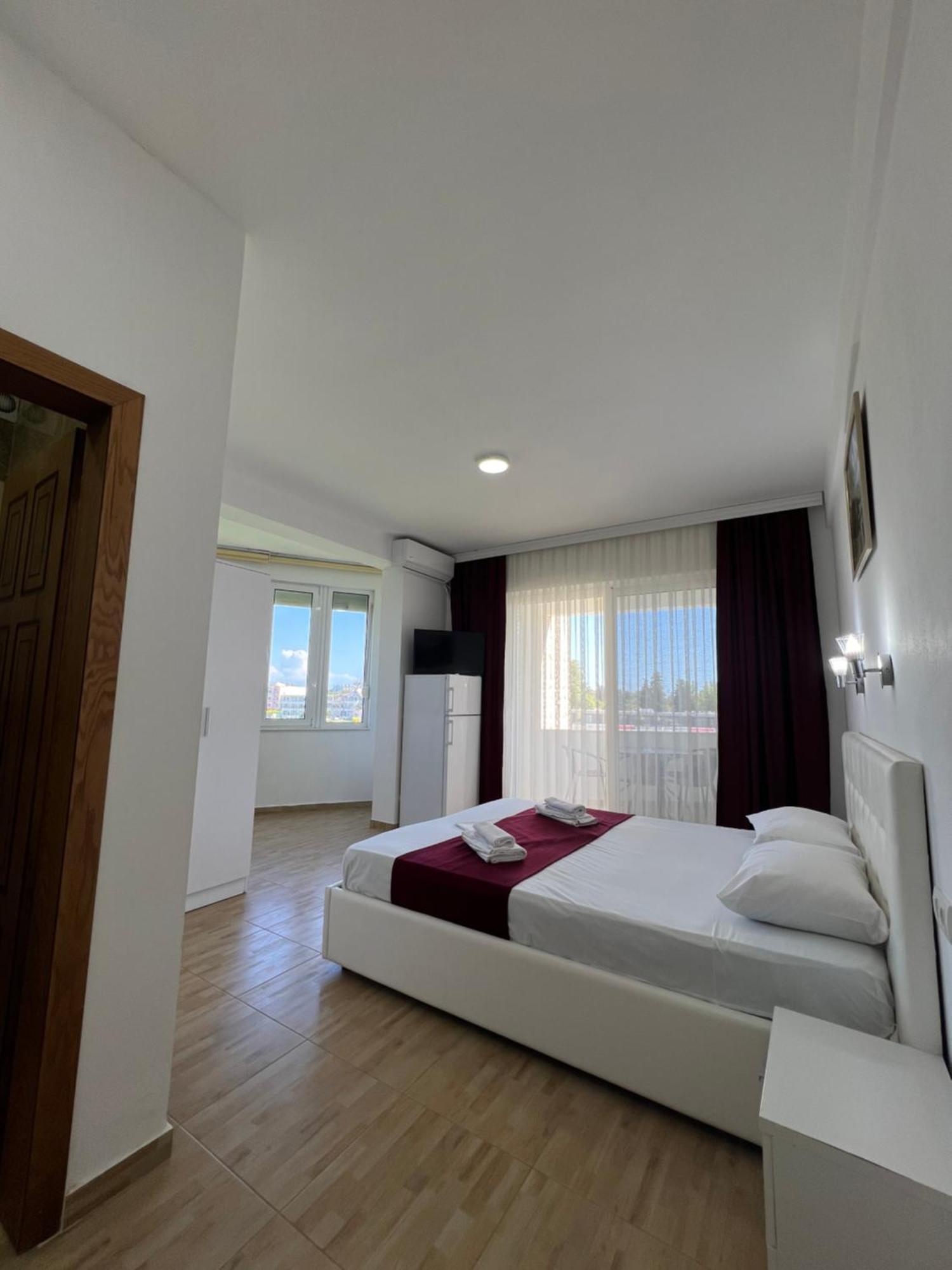 Apartments Fati & Flori Ulcinj Kültér fotó